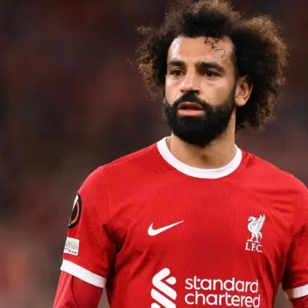 Mohamed Salah liệu có ra đi? Ai sẽ là người thay thế? 