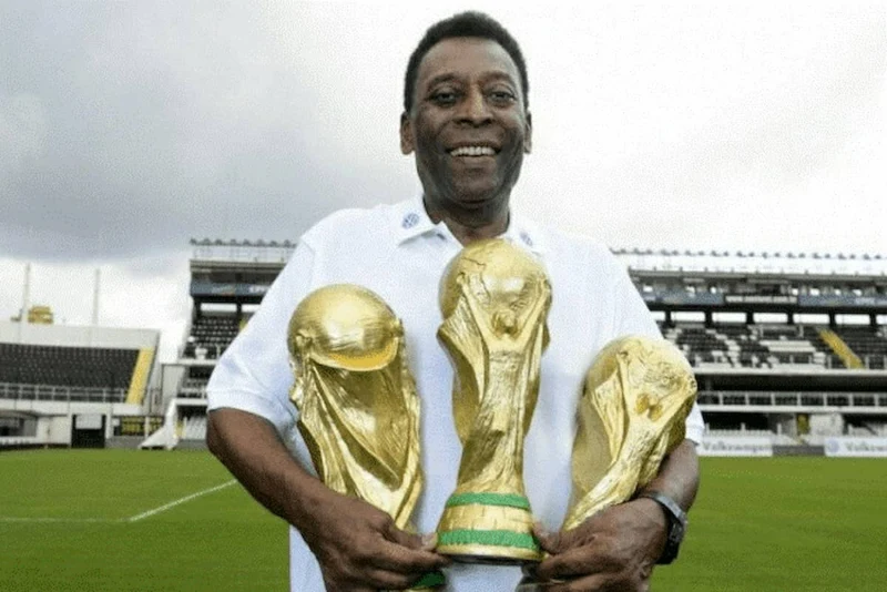 Các kỷ lục và con số chứng minh Pele xứng đáng danh xưng vua bóng đá 